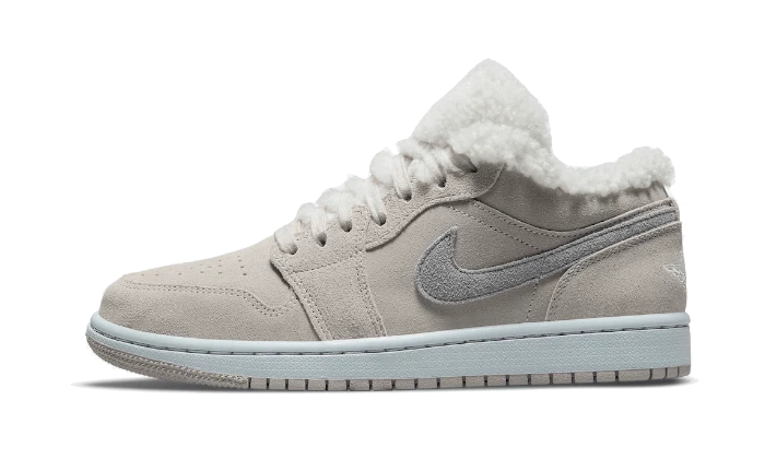 Air Jordan 1 Low SE Sherpa Fleece - DO0750-002 3 Air Jordan 1 Low SE Sherpa Fleece - DO0750-002