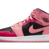 Air Jordan 1 Mid Coral Chalk Pink - 554725-662 -Nike Verkäufe 2023 Air Jordan 1 Mid Coral Chalk Pink 2 800x 0873d6a4 578f 47de 816c d54a2423890e 2048x2048