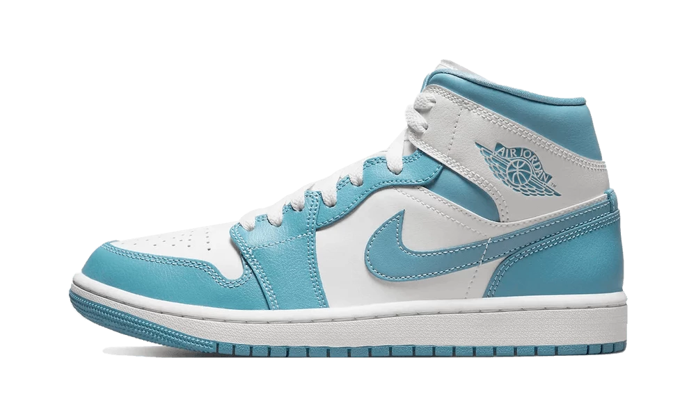 Air Jordan 1 Mid UNC (2022) - BQ6472-141 3 Air Jordan 1 Mid UNC (2022) - BQ6472-141