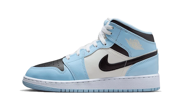 Air Jordan 1 Mid Ice Blue - 555112-401 3 Air Jordan 1 Mid Ice Blue - 555112-401