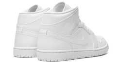 Air Jordan 1 Mid Triple White (2022) 8 Air Jordan 1 Mid Triple White (2022) -Nike Verkäufe 2023 snakerstoreAir Jordan 1 Mid Triple White 2022 554724 136 2 2048x2048